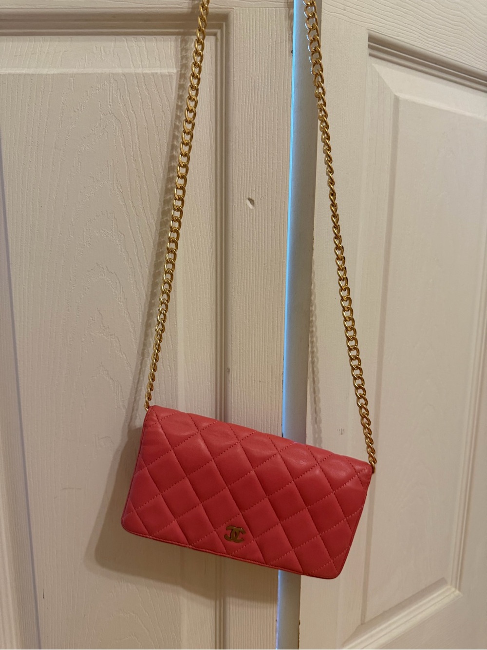 AUTHENTIC Chanel Quilted Pink Leather Wallet with CC Logo - Picture 2 of 10